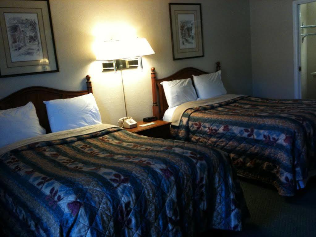 Americas Value Inn-winnsboro Hotel